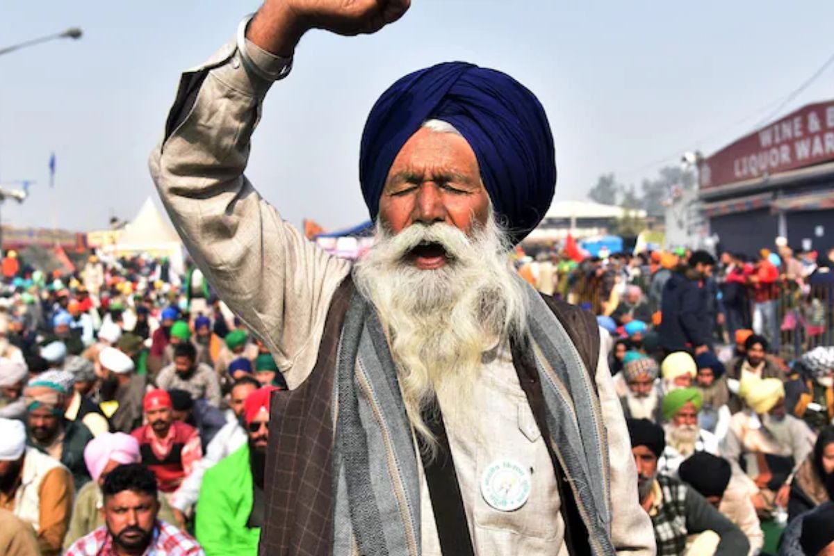 Farmers To Resume 'Delhi Chalo' Protest March After Days Of Halt Today, Internet Ban In Ambala