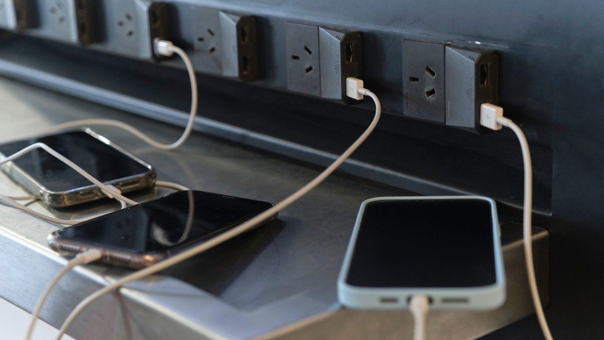 Public smartphone charging stations can put your data at risk: Everything you need to know