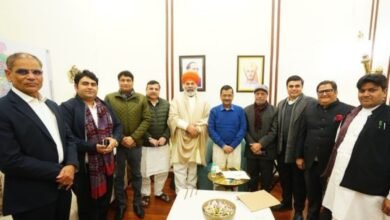 Farmer leader Rakesh Tikait Meets Arvind Kejriwal Ahead Of Delhi Polls