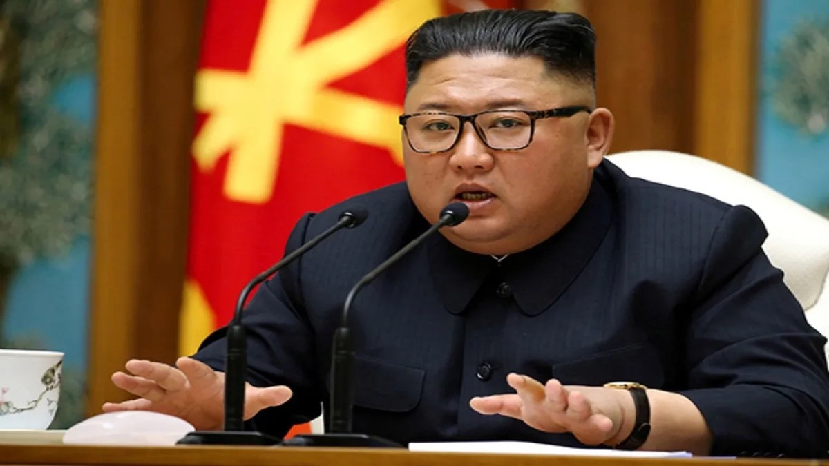 Officials knock on the door in the middle of the night. Kim Jong Un's harsh conditions. Shocking rules in North Korea